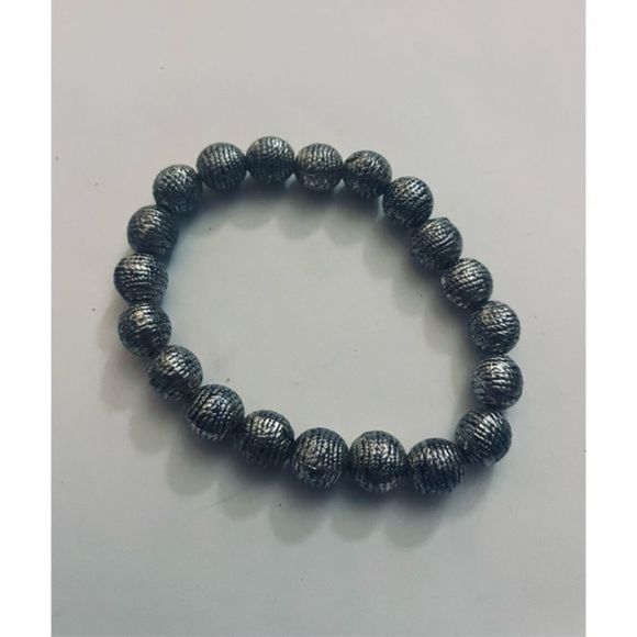 Pretty hand-made SILVER TRIBAL BEAD BOHO BRACELET - Picture 3 of 7